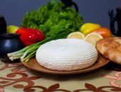 Домашний адыгейский сыр - полезный и вкусный продукт для всей семьи