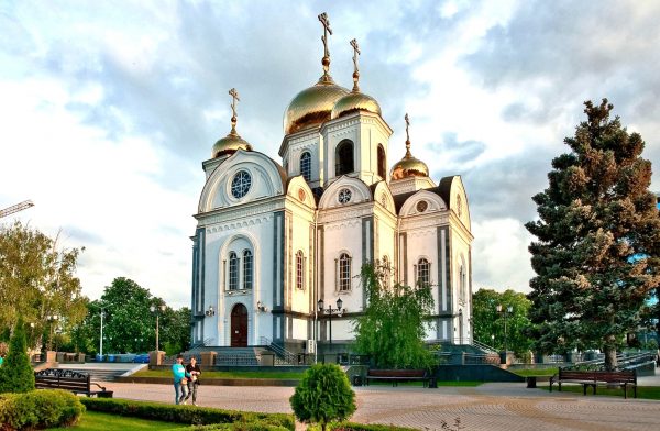 Войсковой собор князя Александра Невского